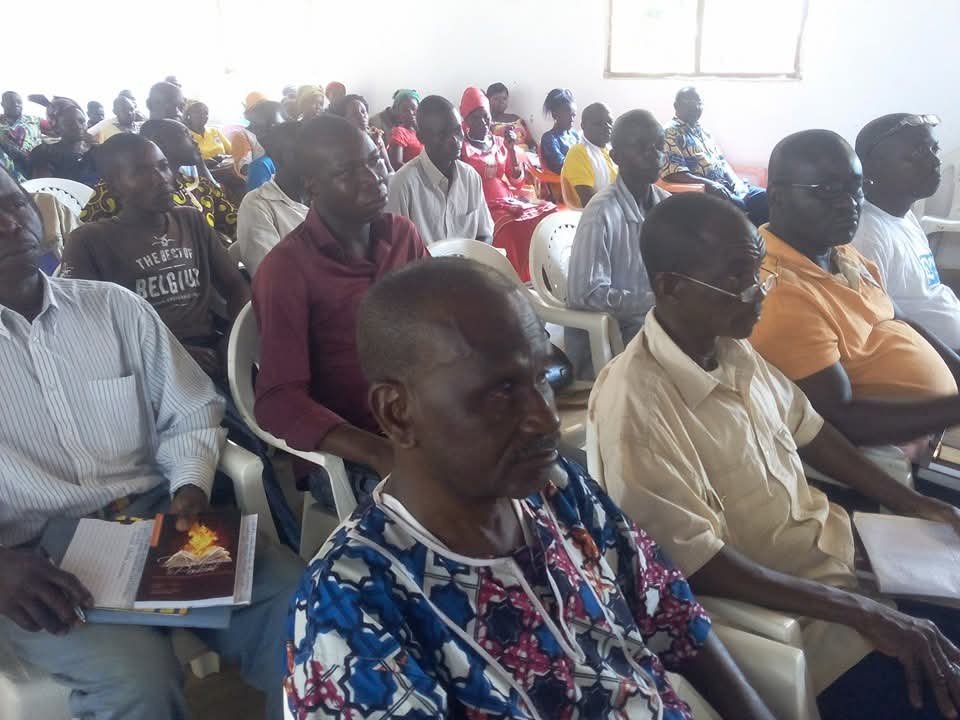 Conférence Actes 1:8 - Assemblée